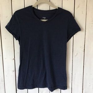 basic workout tee